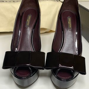 Louis Vuitton Monogram Vernis Lether Shoes